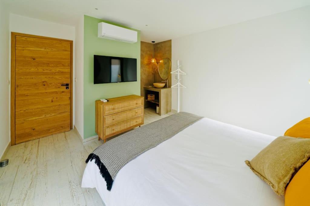 Maison Boheme Au Bord De L'Eau แซ็ต ภายนอก รูปภาพ